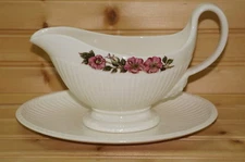 Wedgwood Briar Rose Gravy Boat or Sauce Bowl with Undersplate, 2 pieces, 9"