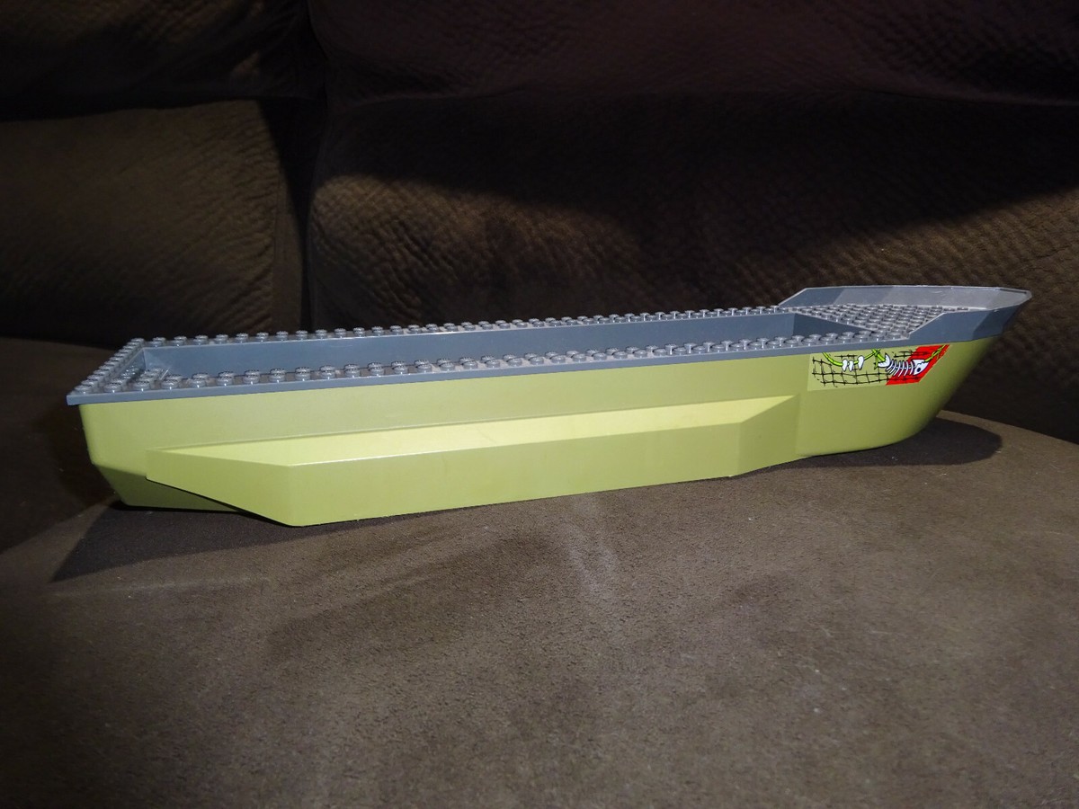 LEGO Coast Guard Boat Green & Gray Boat Hull 62791 Good Condition