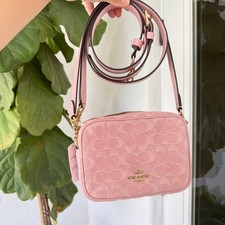 Bolso Bandolera Coach Mini Carey en Denim Signature CEN19 Denim/Dorado/Rosa Claro