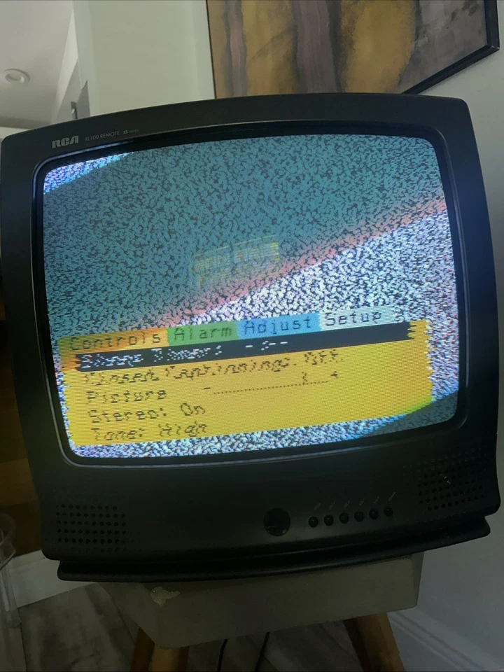 1996 RCA 19” XL100 XS Stereo F19218WT CRT TV Retro Television Wood With Remote ? - Image 2 of 4