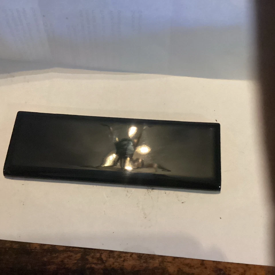 1 Bullnose Wall Tile American Olean Mexico Bright Black Gloss Ceramic 6 X 2 in - Image 2 of 4