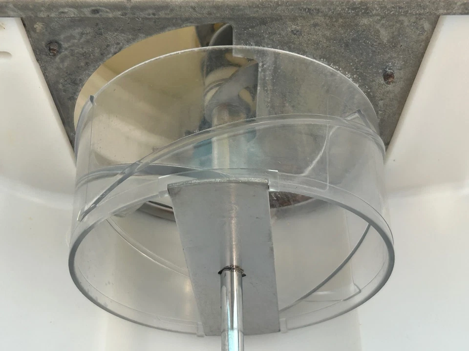 GE Refrigerator Ice Bucket Assembly P# WR17X4312 - Image 3 of 4