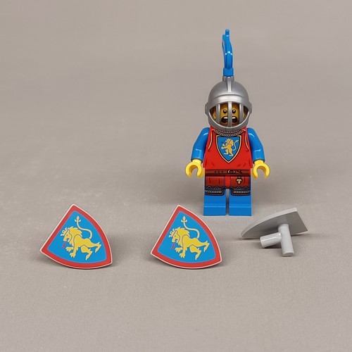 New LEGO Printed Castle Shield Lots - Lion Knights, Black Falcons, Forestman - Picture 25 of 32