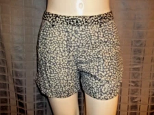 New Size  Large Line & Dot blue & white spotted short Waist 32" X Inseam 4"