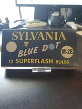 Vintage Sylvania Blue Dot M-2B Superflash Camera Flash Bulbs NOS