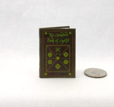 1:6 Scale STANDARD BOOK Of MAGIC SPELLS Miniature Playscale Readable Illustrated