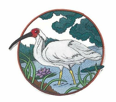 Crested Ibis in Circle Embroidered Iron on/Sew Patch [6'' X 6'']