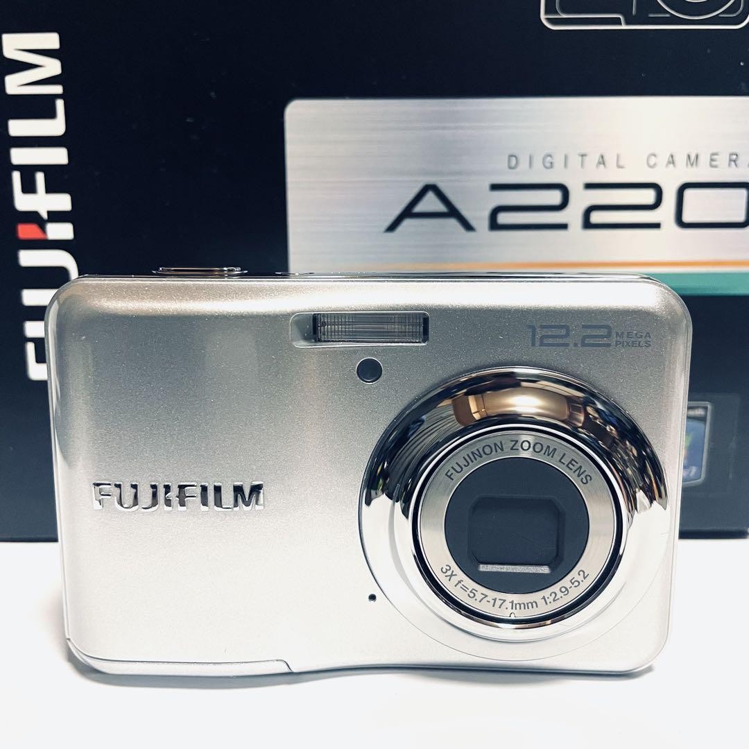 【完動品F美品】FUJIFILM A220 コンパクトデジタルカメラ 単3電池 完動品F美品】FUJIFILM A220 コンパクトデジタルカメラ 単3電池