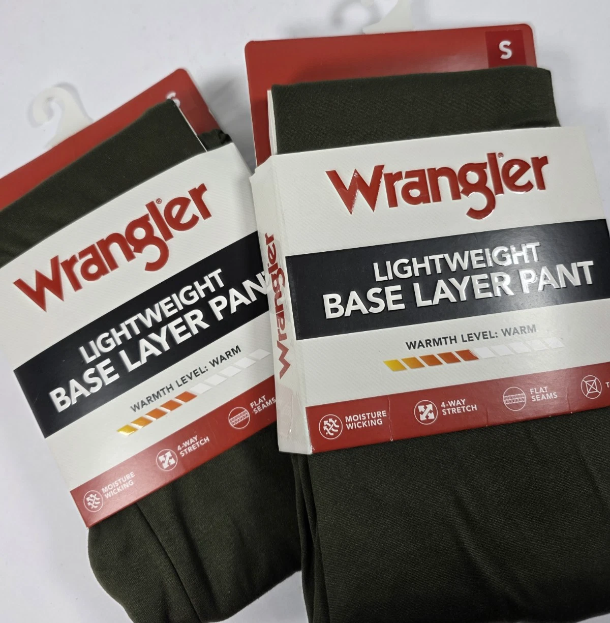 2 Wrangler Men’s Lightweight Base Layer Pants Dark Green Size Small 28-30 NWT
Opens in a new window