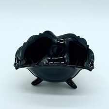 Vintage L.E. Smith Mt. Pleasant Black Amethyst 3-Footed Glass Bowl 