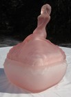 Frosted Pink Depression Glass Phoenix "Camellia" Powder Box, Very Good Condition — photo 2