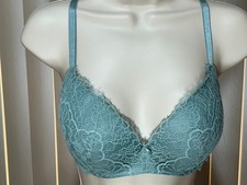 Victoria's Secret Dream Angels Wireless Bra 32DD Padded Lace Aqua