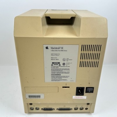 Apple Macintosh SE M5010 Vintage Computer 1Mybte RAM, Two 800k