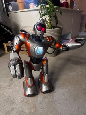 WowWee RS Media Robosapien Robot 2006   Working   No Remote   Rare