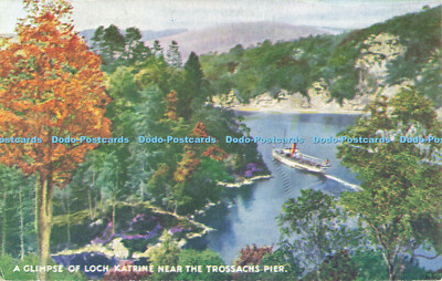 R564431 Ein Blick auf Loch Katrine in der Nähe des Trossachs Pier J B weiß
