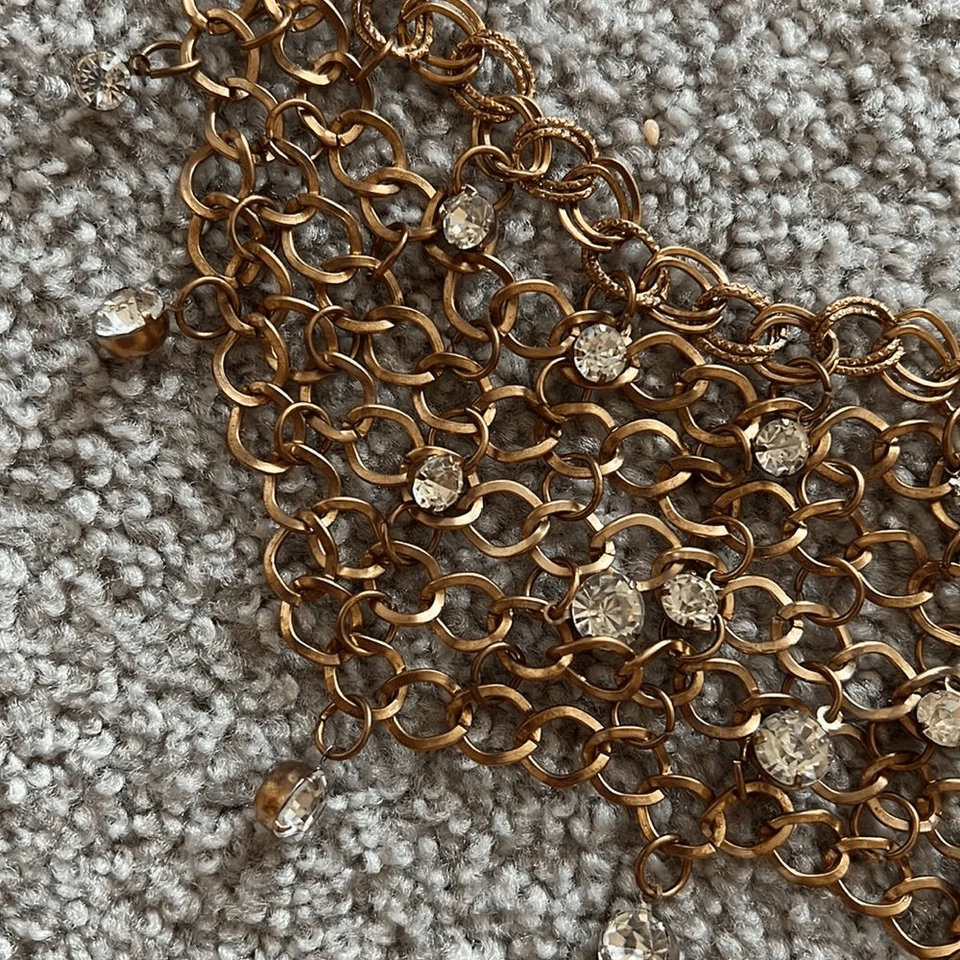 Collar llamativo cadena encaje oro y piedra vintage Foto 2 de 3