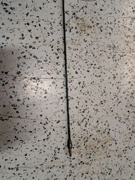 Mástil de antena para Ford Explorer 2009 Foto 2 de 4