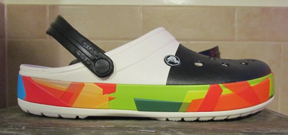 Zueco Crocs bloqueador de color para hombre 10 Crocband 43 sin cordones para mujer 12 mula informal Foto 2 de 4