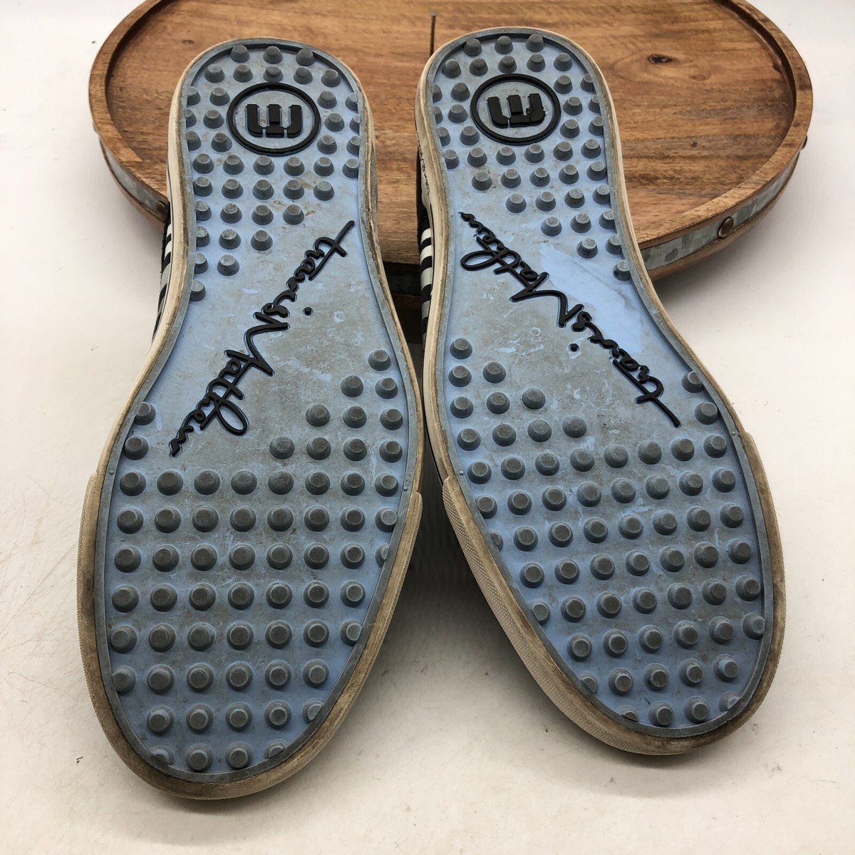 Travis Mathew Pauly Navy Blue Striped Slip On Golf Shoes  display picture 1
