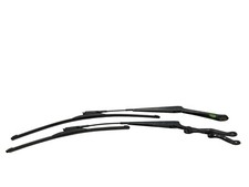 2017-2019 INFINITI QX30 WINDSHIELD WIPER ARM SET OF 2 OEM