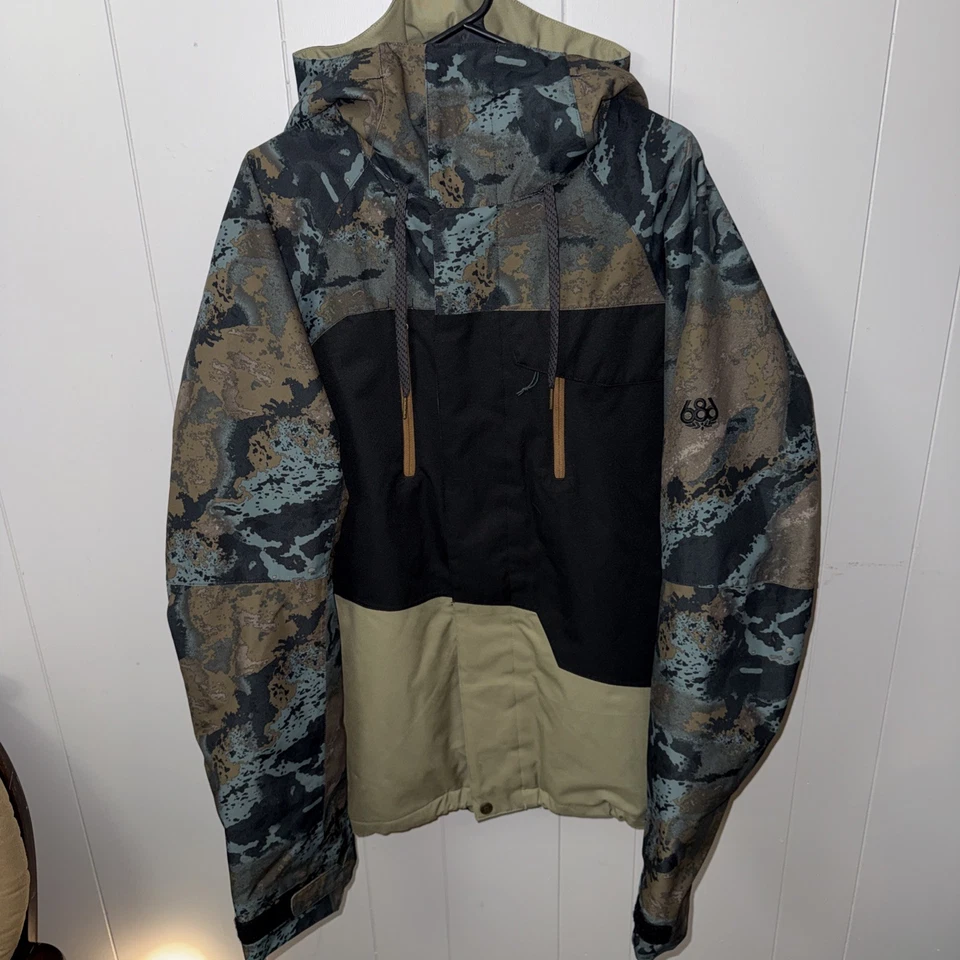 Chaqueta de invierno 686 Geo para hombre, bloque de color hemisferio verde ciprés, mediana Foto 2 de 4