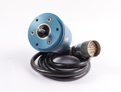 Balluff BDG 6360 2500 Pulses Rotary Encoder from Weiler 120 160 Primus CNC -2400100