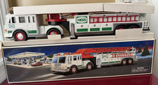 2000 Hess Fire Truck -BRAND NEW-lights and sounds work 