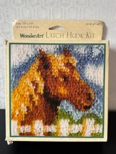 NEW VTG CARON LATCH HOOK KIT OPEN BOX WALL HANGING WONDER ART HORSE