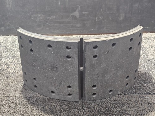 (QTY 2) Haldex GN4709ES2R Reman Brake Shoes 20000 lb Lining Grade Load Rating