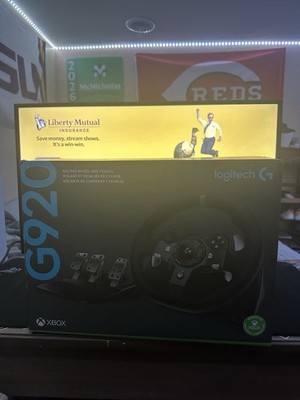 Logitech G920 Racing Wheel Dual-Motor Force Feedback for Xbox Series X/S/One, PC