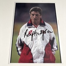 Roy Hodgeson Hand Signed 7x5 matt bordered photo Autograph