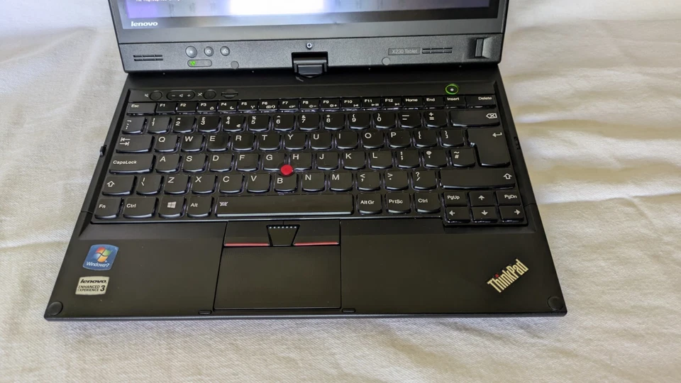 Lenovo Thinkpad x230T LIBREBOOT Backlit kb IPS i5-3320M 8gb ram 120gb ssd - Image 4 of 4