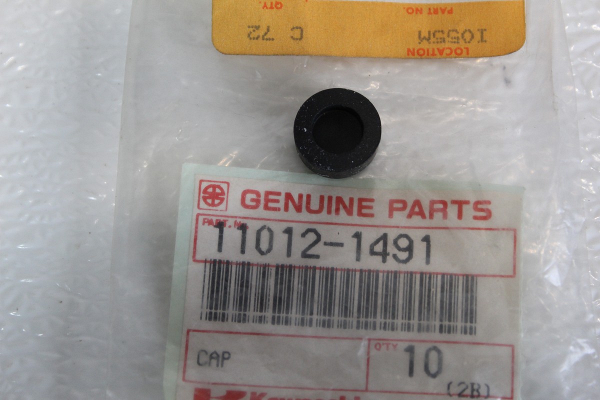kapan＊ ページ Kawasaki OEM 21160-1081 (x4) Ninja ZX-6 ZZR600 Plug Cap