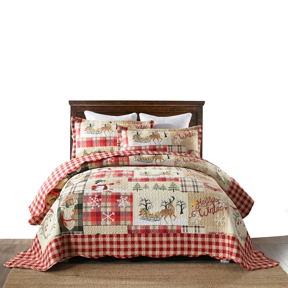 3 Pcs Cozy Cabin Christmas Quilt Set – Festive Bedspread with Rustic Lodge Charm - Image 2 of 4