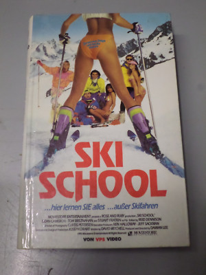VHS-Kassette - Ski School - Die Girls sind heiß - die Jungs sind heißer