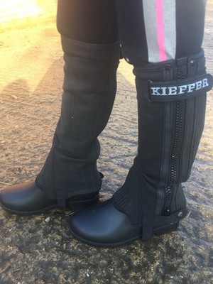 Kieffer Kinder Mini-Chaps Halbchaps schwarz Größe X Small BRANDNEU