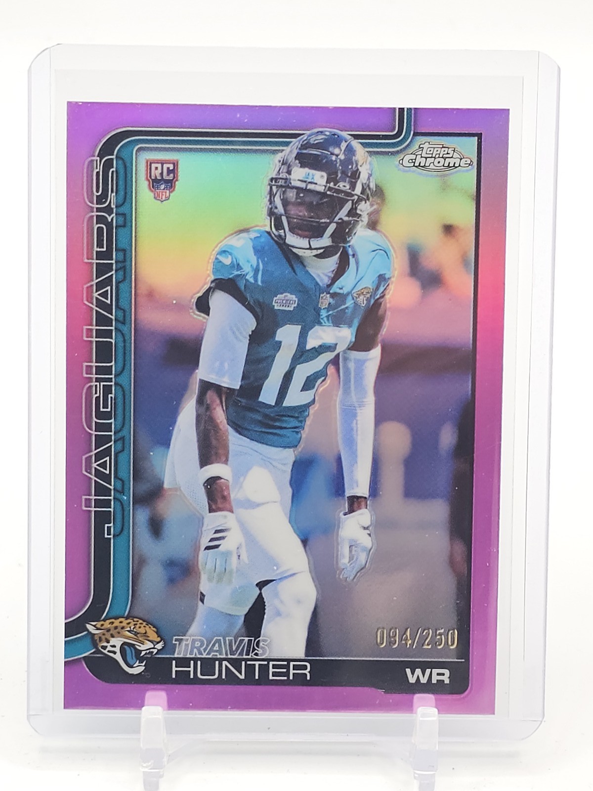 TRAVIS HUNTER 2025 TOPPS CHROME ROOKIE PINK REFRACTOR /250 #332 JAGUARS Q4832