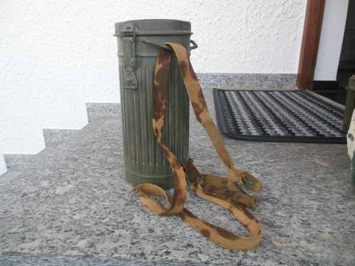 Gasmaskendose Wehrmacht Tarnung ? Riemen Südfront Kennung 117.
