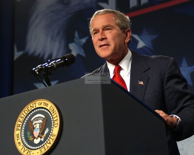 GEORGE W. BUSH 43RD PRESIDENT OF THE UNITED STATES - 8X10 PHOTO (CC-011 ...