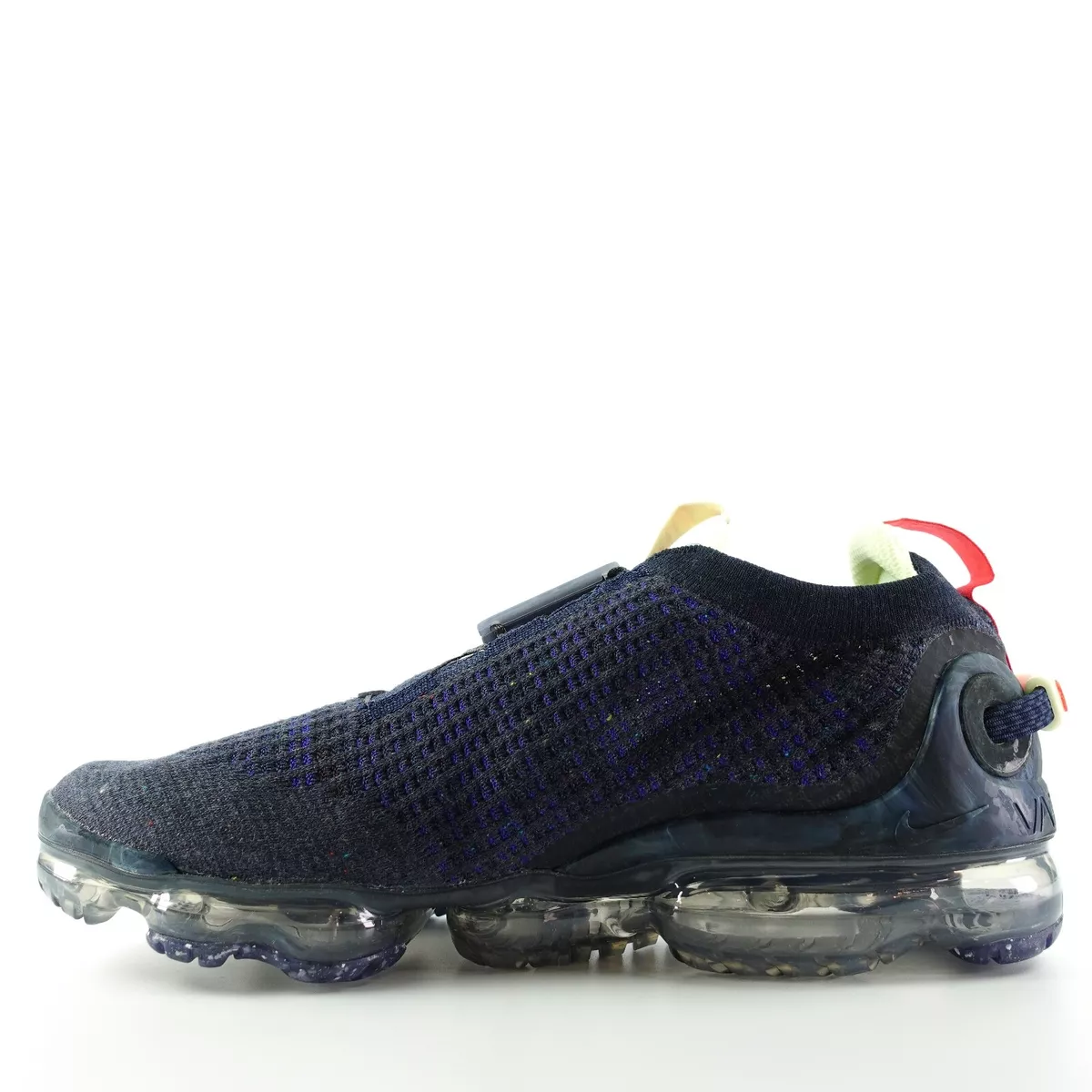 Quick Look : Nike Air Vapormax 2020 Flyknit Obsidian Siren Red