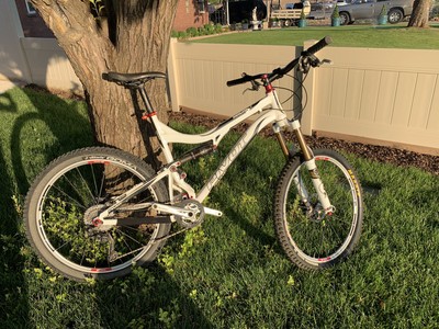 2011 pivot mach 5.7