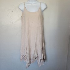 Love Stitch Women's Medium Pale Pink Midi Dress Spaghetti Strap Crochet Lace