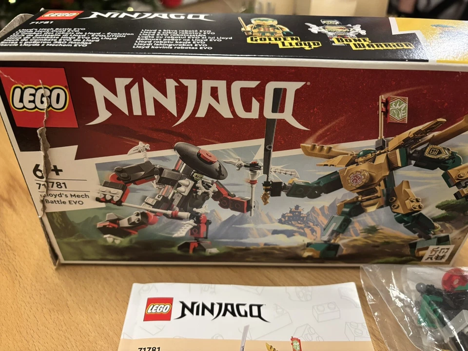 LEGO Ninjago 71781 Lloyd's Mech Battle EVO, Foto 3 von 4