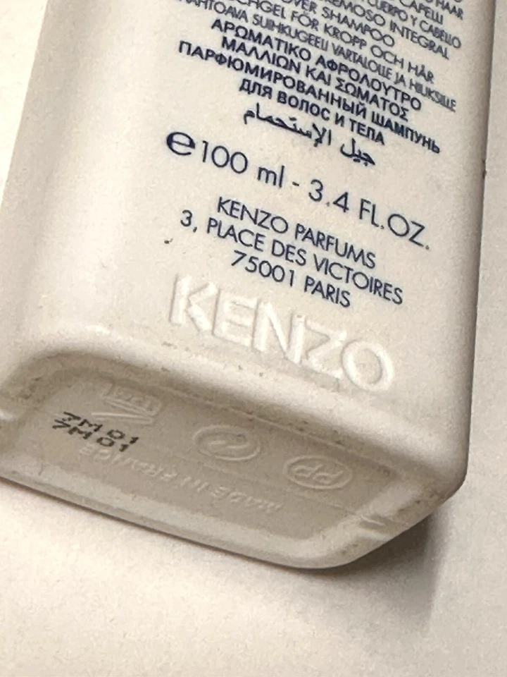 Gel corporal hidratante fresco L'eau Par Kenzo 3,4 OZ Foto 2 de 4
