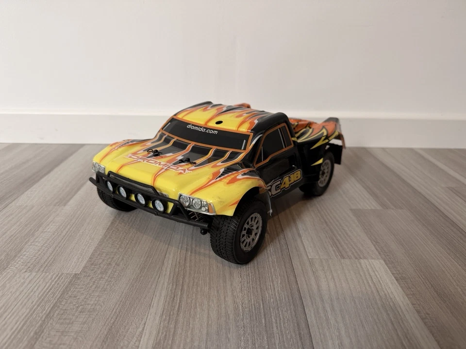 Dromida SC4.18 Short Course Truck 1:18 RC 2,4 GHz mit 2x Lipo Akkus NP 150 - Bild 3 von 4