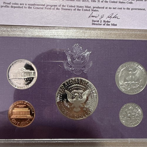 1993 United States Mint Proof Set - Picture 3 of 3