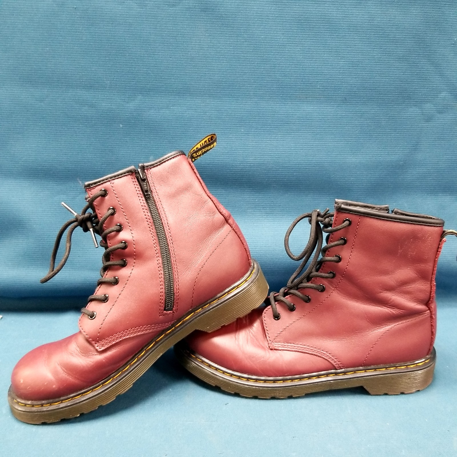 Doc Martens Cherry Red Lace Up & Side Zip Combat Boots Women's 7 Men's 6 thumbnail 3