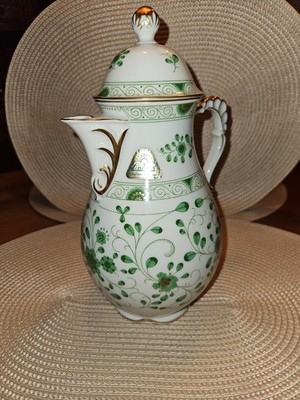 Kaffeekanne von Lindner  Marie Luise Alte Ranke grün Porzellan