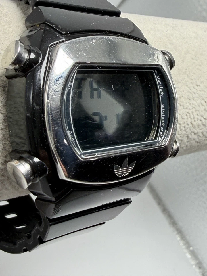 Adidas ADH1570 Nueva Batería Hombre Reloj Digital 44MM 8.5" Banda Goma Negra Foto 4 de 4