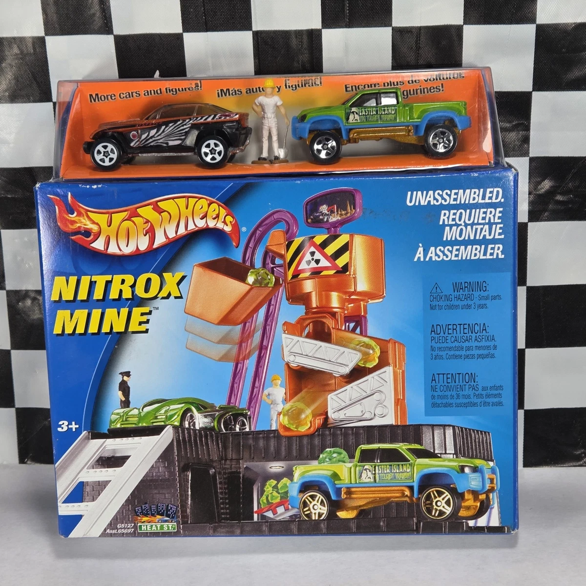 Hot Wheels Diecast Vehicle Play Sets 2004 Vehicle Year 2004 Year
